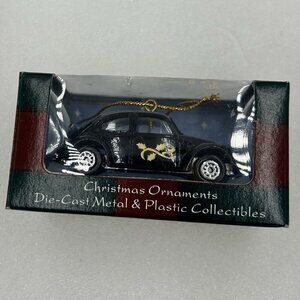 Maisto 2000 Volkswagen VW Beetle Die Cast Christmas Ornament Black / Gold NEW